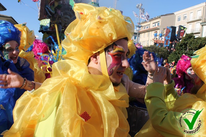 Ingrandisci la foto