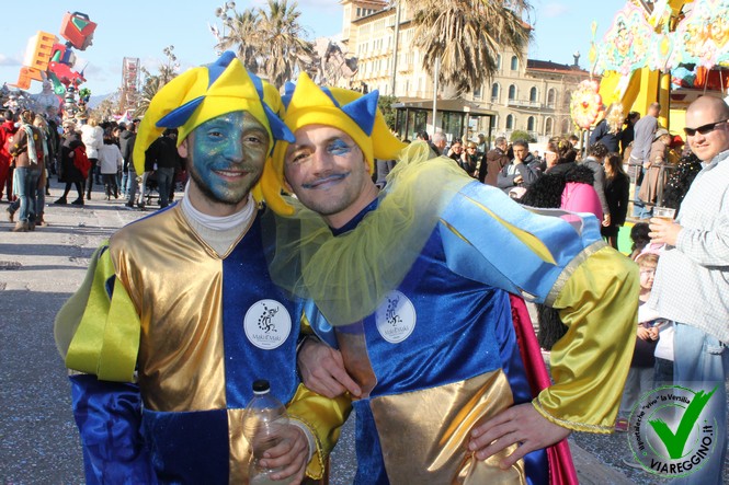 Ingrandisci la foto