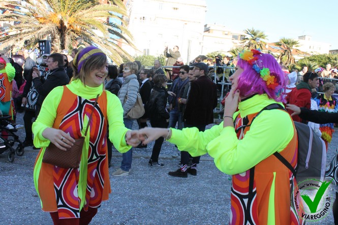 Ingrandisci la foto