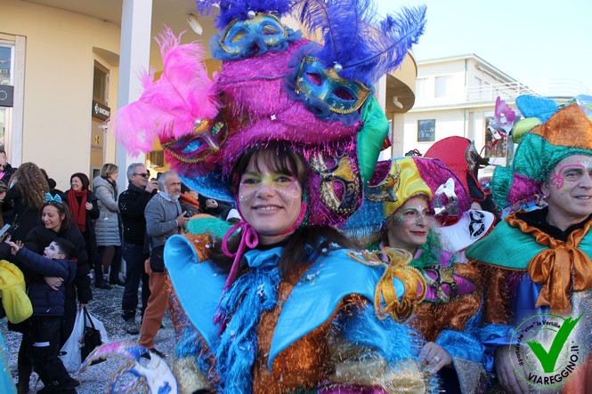 Ingrandisci la foto