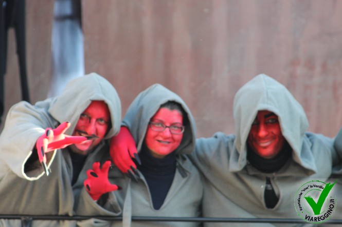 Ingrandisci la foto