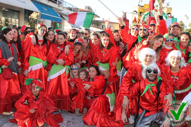 Ingrandisci la foto