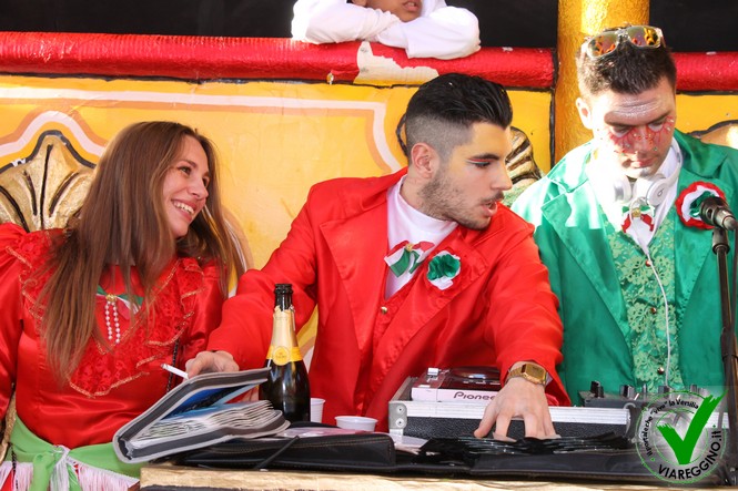 Ingrandisci la foto