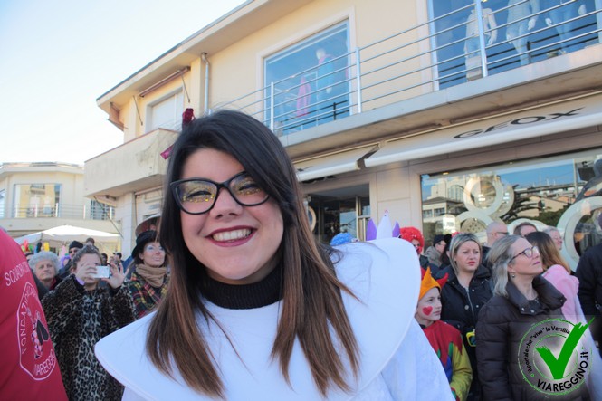 Ingrandisci la foto