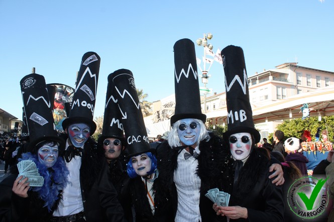 Ingrandisci la foto