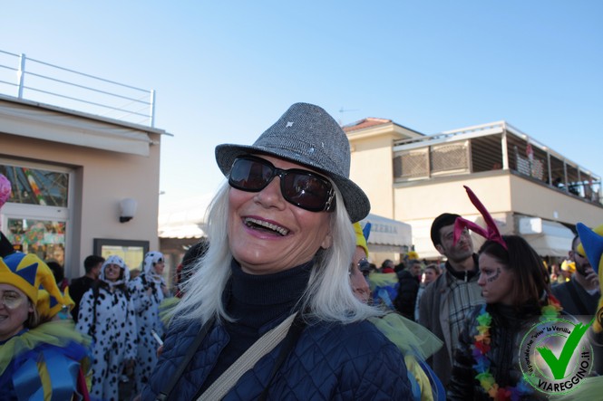 Ingrandisci la foto