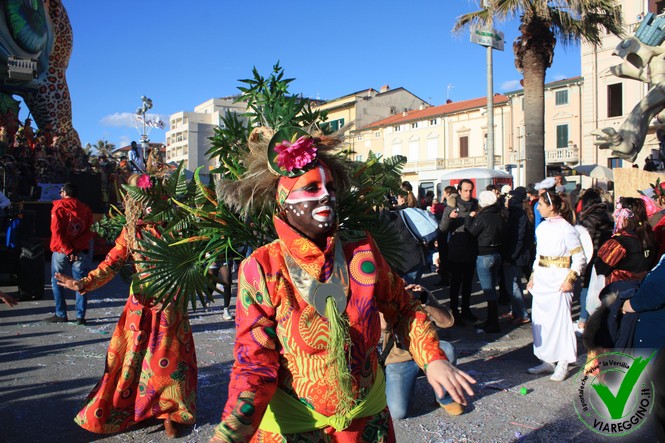 Ingrandisci la foto