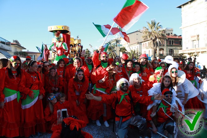 Ingrandisci la foto