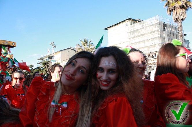 Ingrandisci la foto