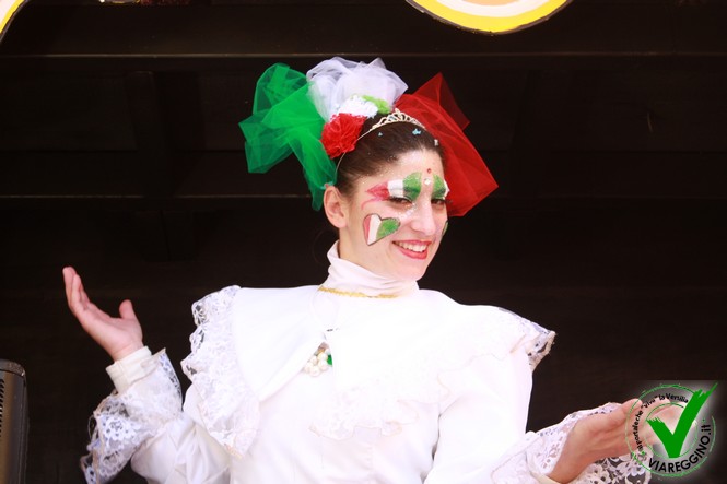 Ingrandisci la foto