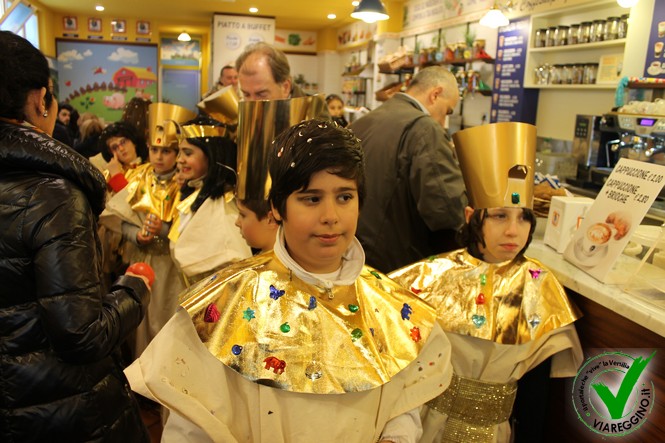 Ingrandisci la foto