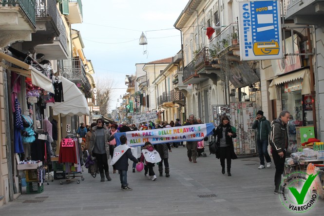 Ingrandisci la foto