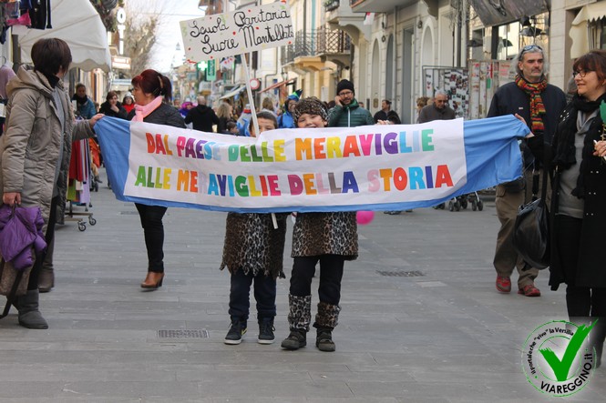 Ingrandisci la foto