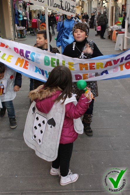 Ingrandisci la foto