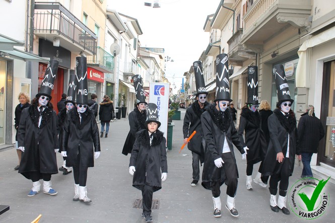 Ingrandisci la foto