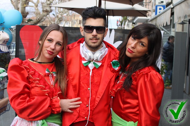 Ingrandisci la foto
