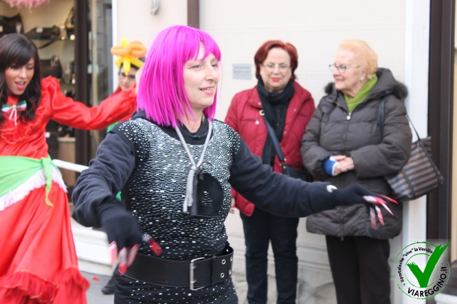 Ingrandisci la foto
