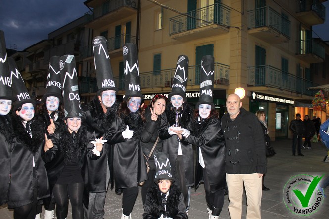 Ingrandisci la foto
