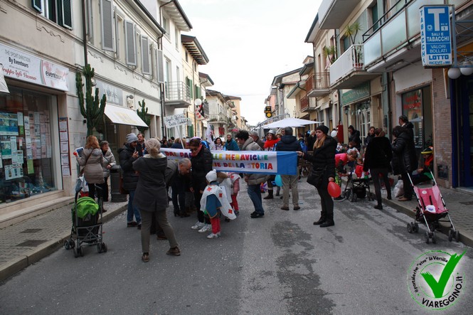 Ingrandisci la foto