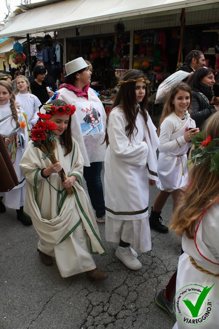 Ingrandisci la foto