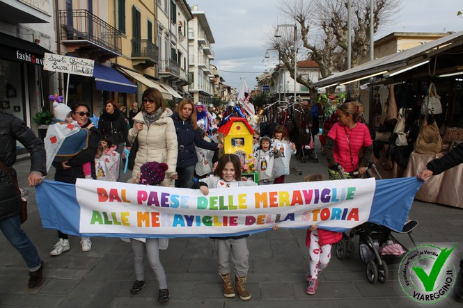 Ingrandisci la foto