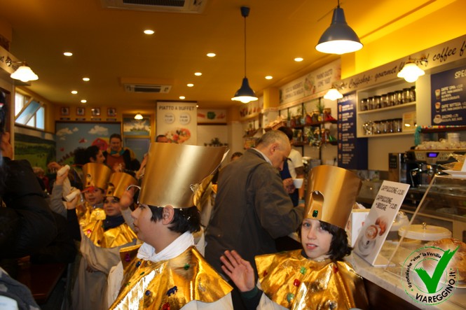 Ingrandisci la foto