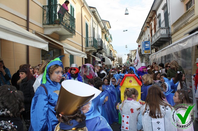 Ingrandisci la foto