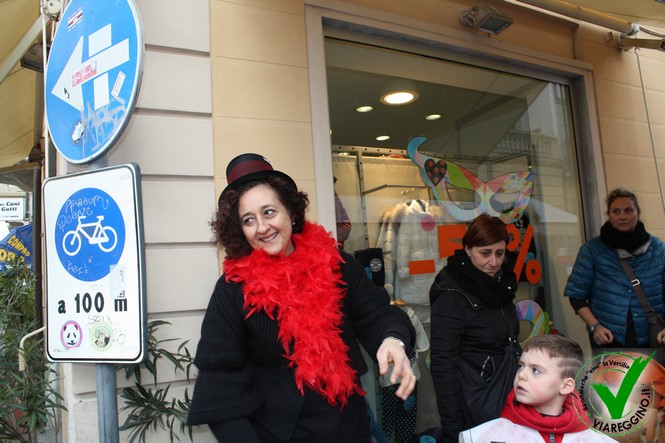 Ingrandisci la foto