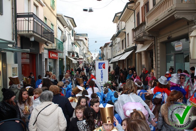 Ingrandisci la foto