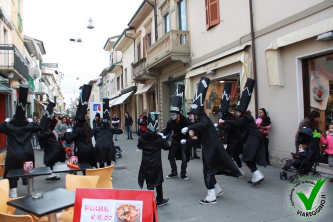 Ingrandisci la foto
