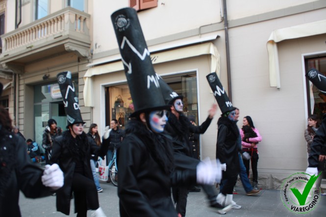 Ingrandisci la foto