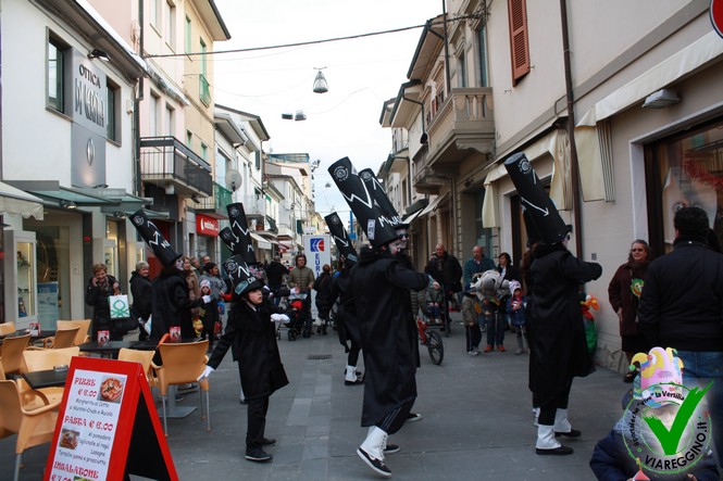 Ingrandisci la foto