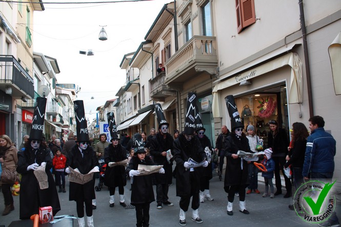 Ingrandisci la foto