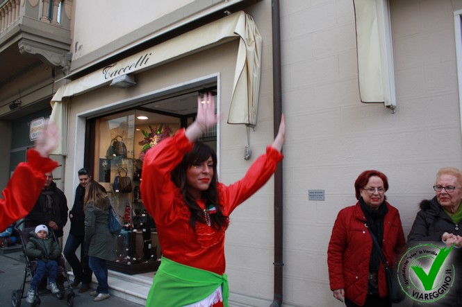 Ingrandisci la foto