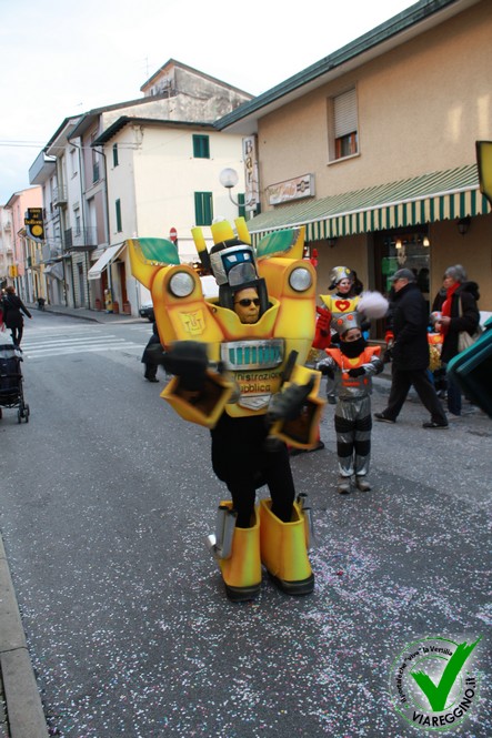 Ingrandisci la foto