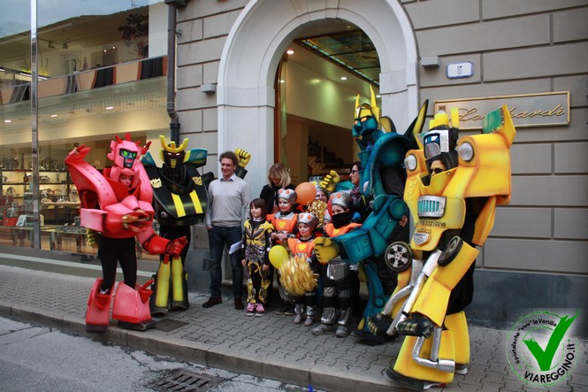 Ingrandisci la foto