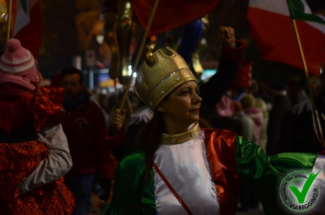 Ingrandisci la foto