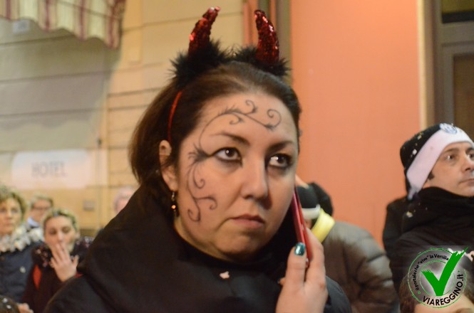 Ingrandisci la foto
