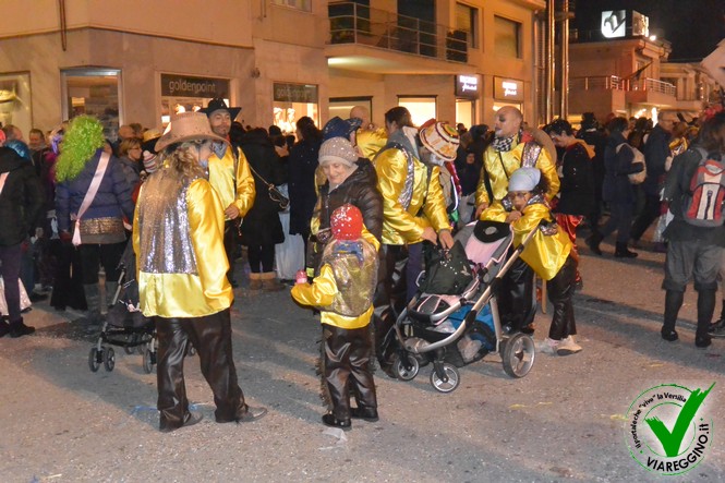 Ingrandisci la foto