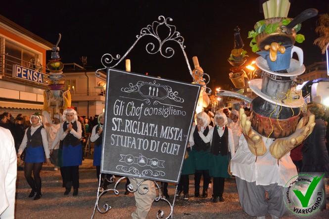 Ingrandisci la foto