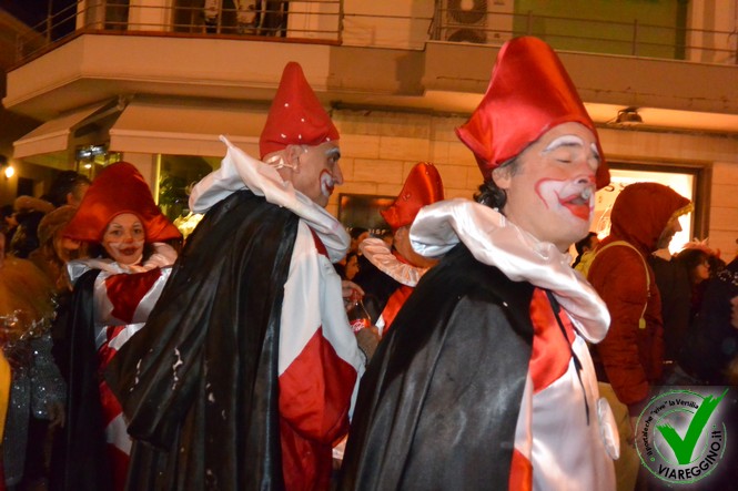Ingrandisci la foto