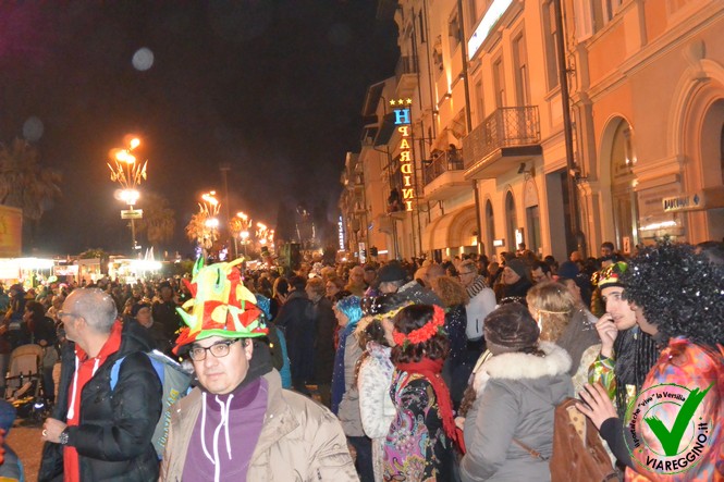 Ingrandisci la foto