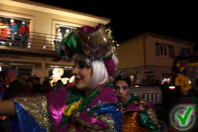 Ingrandisci la foto