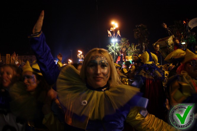 Ingrandisci la foto
