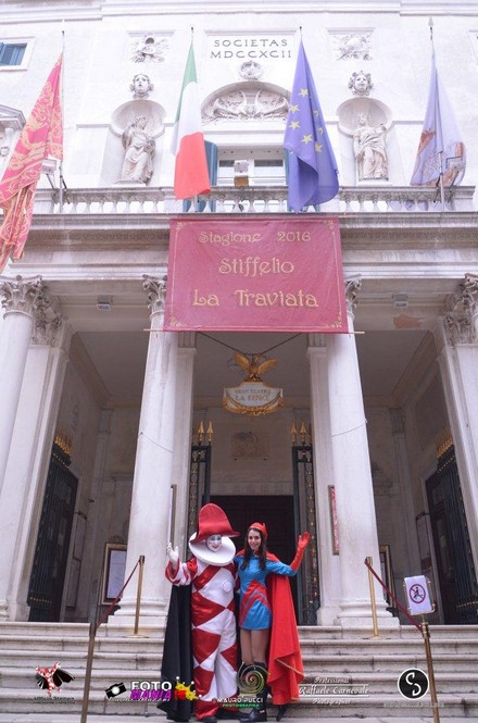 Ingrandisci la foto