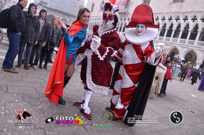 Ingrandisci la foto