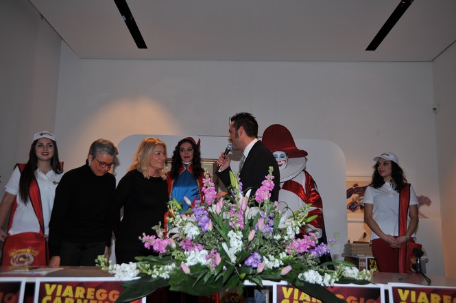 Ingrandisci la foto