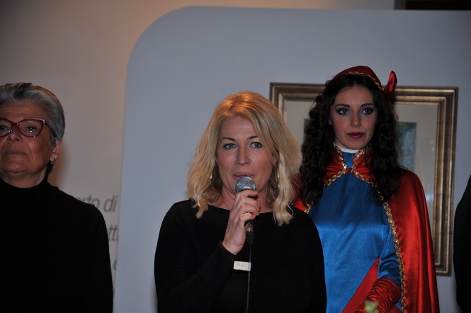 Ingrandisci la foto