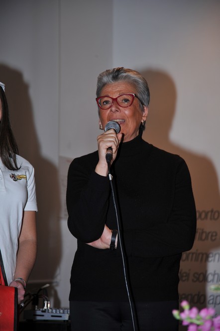 Ingrandisci la foto