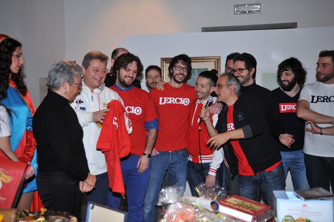 Ingrandisci la foto